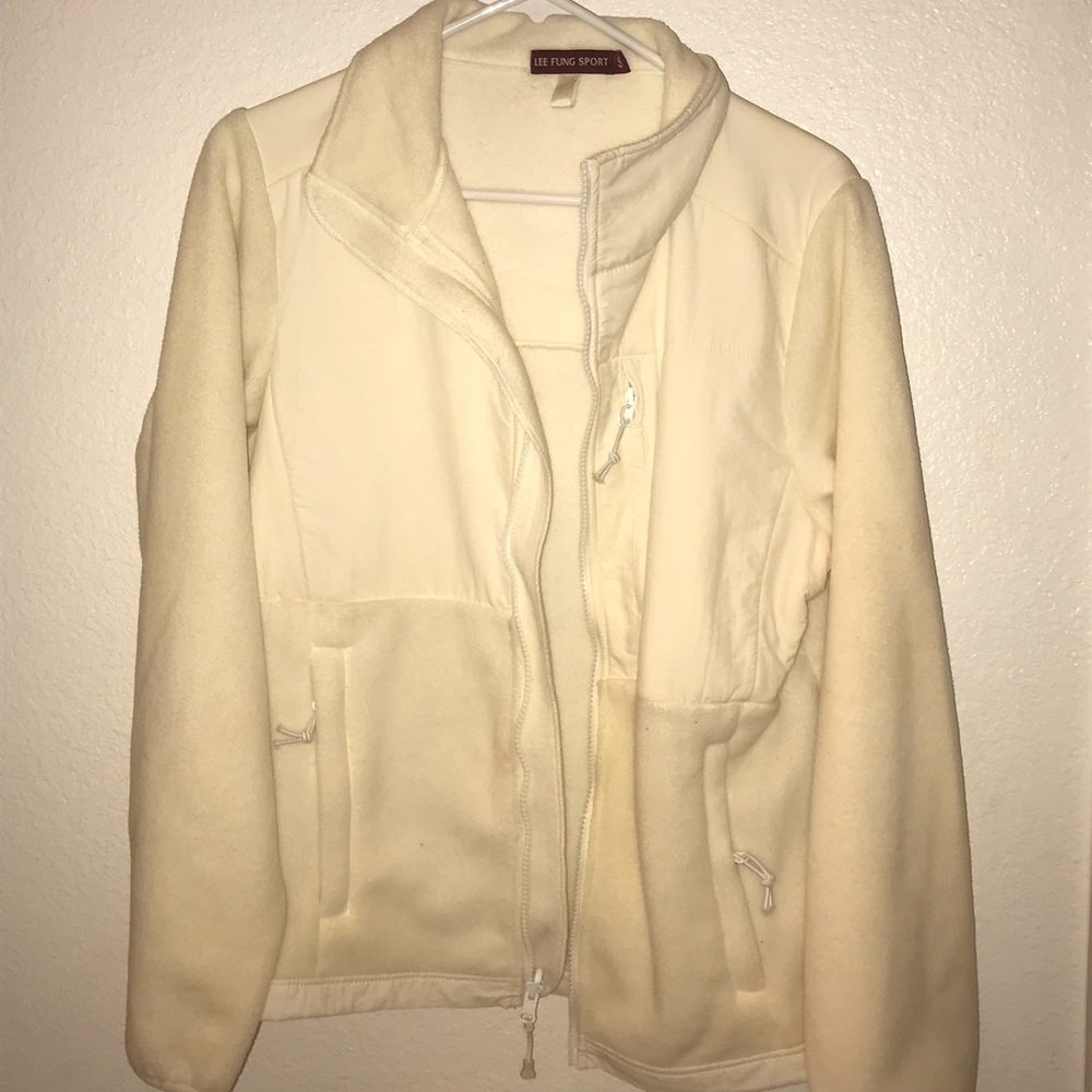 “Lee Fung Sport” fleece (imitation North Face)